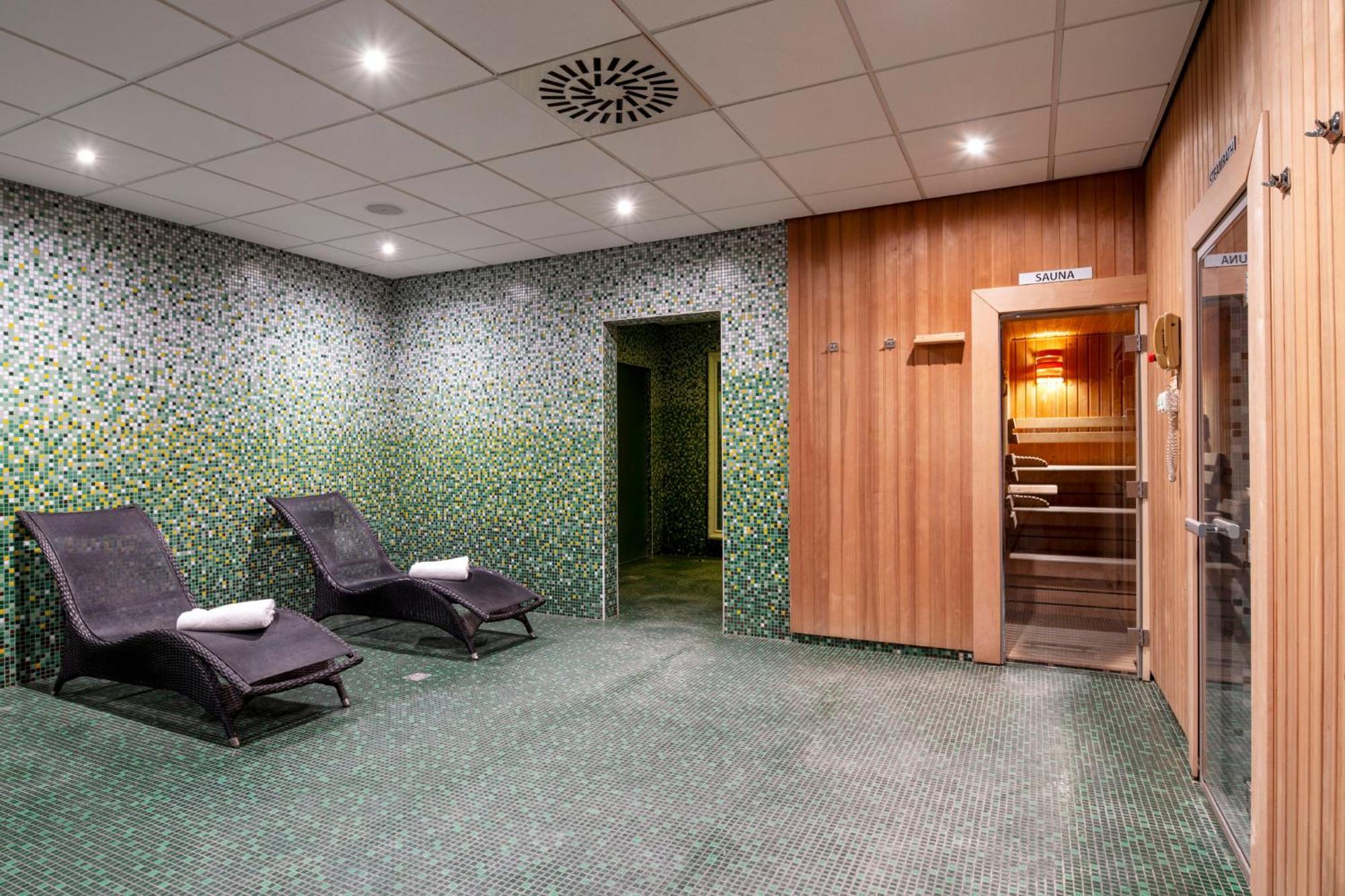Crowne Plaza Antwerpen By Ihg Hotell Eksteriør bilde